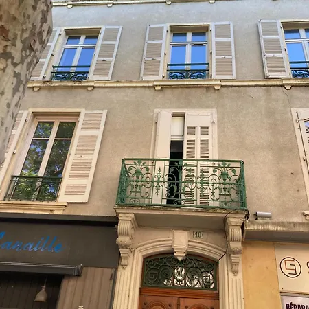 Duplex De La République *