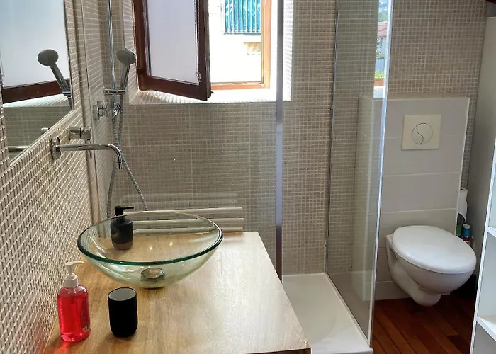 Duplex De La Republique * Millau